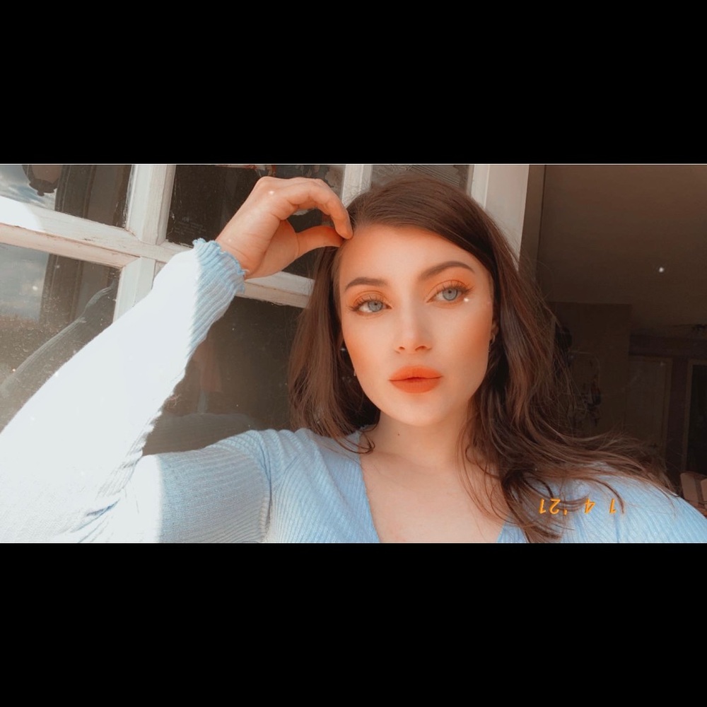 Meet your Posher, Carson